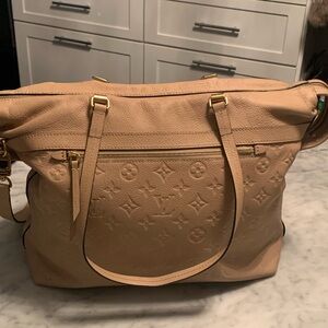 Louis Vuitton Tan Handbag with Gold Hardware